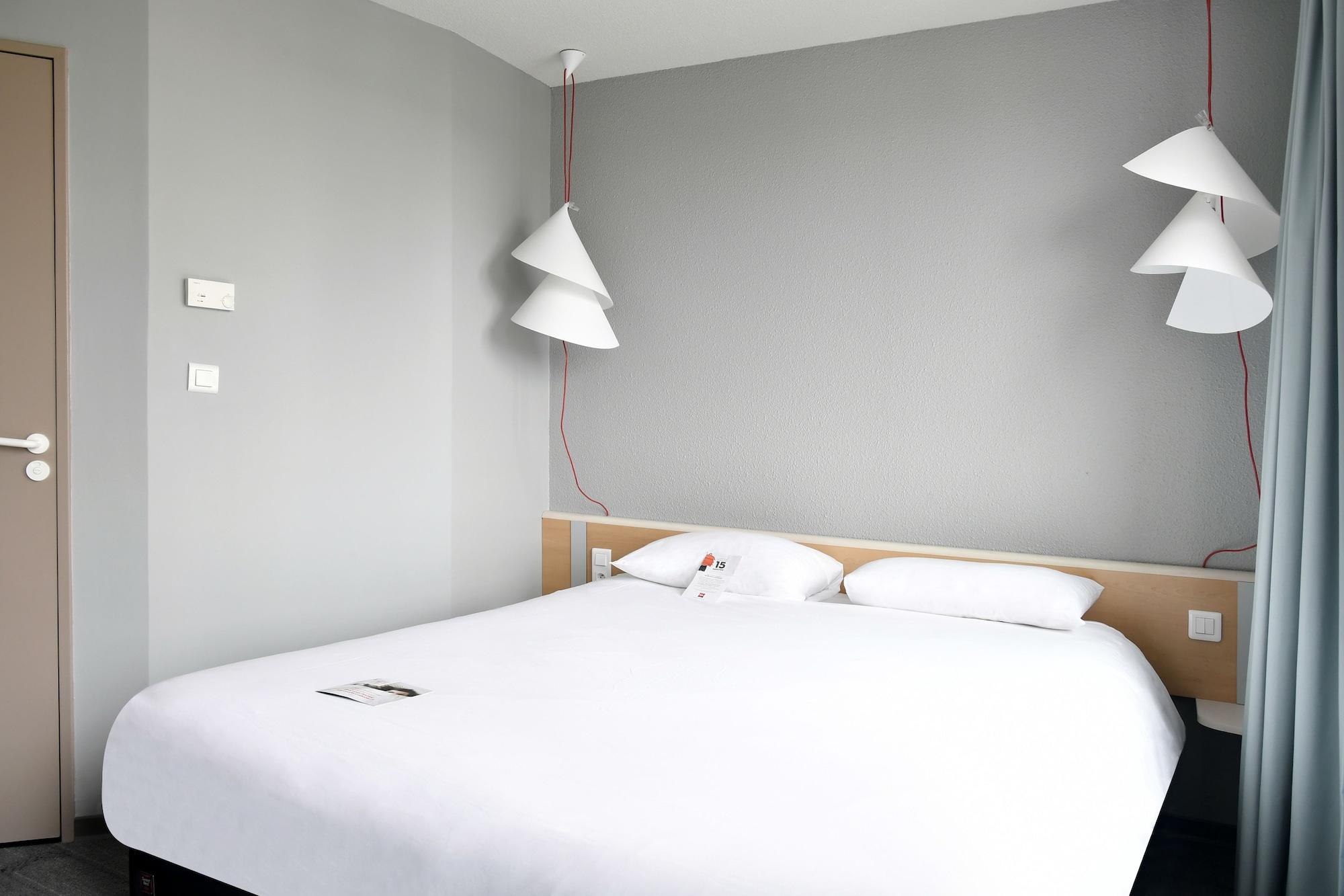 Ibis Saint Quentin Basilique Hotell Eksteriør bilde