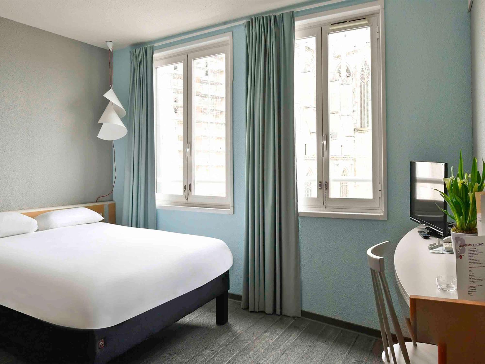 Ibis Saint Quentin Basilique Hotell Eksteriør bilde
